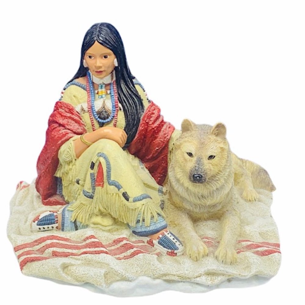 Hamilton Princess Plains sculpture figurine wolf